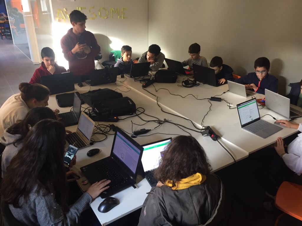 CoderDojo teamwork